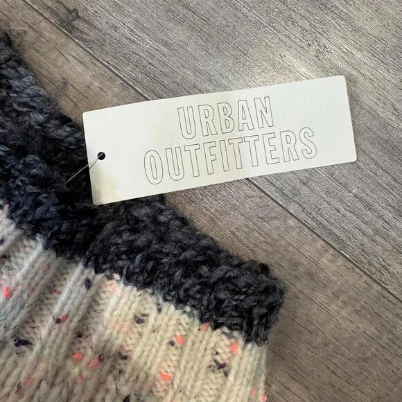 Anthropology Chunky Knit Floral Rose Graphic Sweater Cottage Cozy Cropped NWT S - Picture 6 of 6